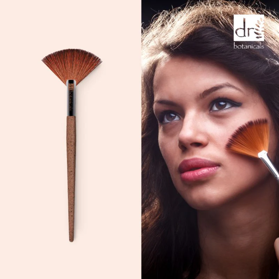 Dr Botanicals Fan Brush